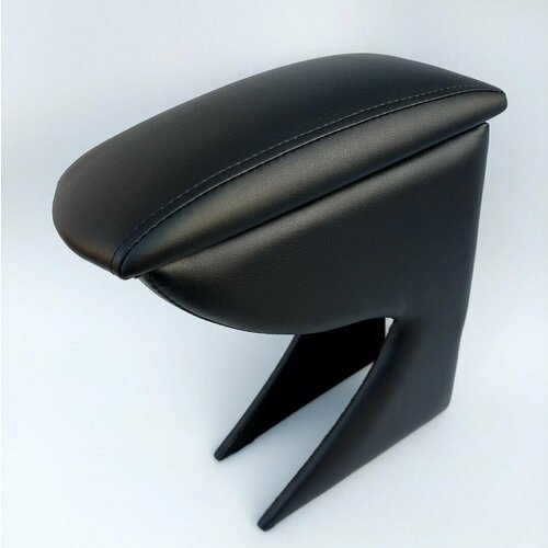 Подлокотник Renault Logan Stepway (2018-2023)