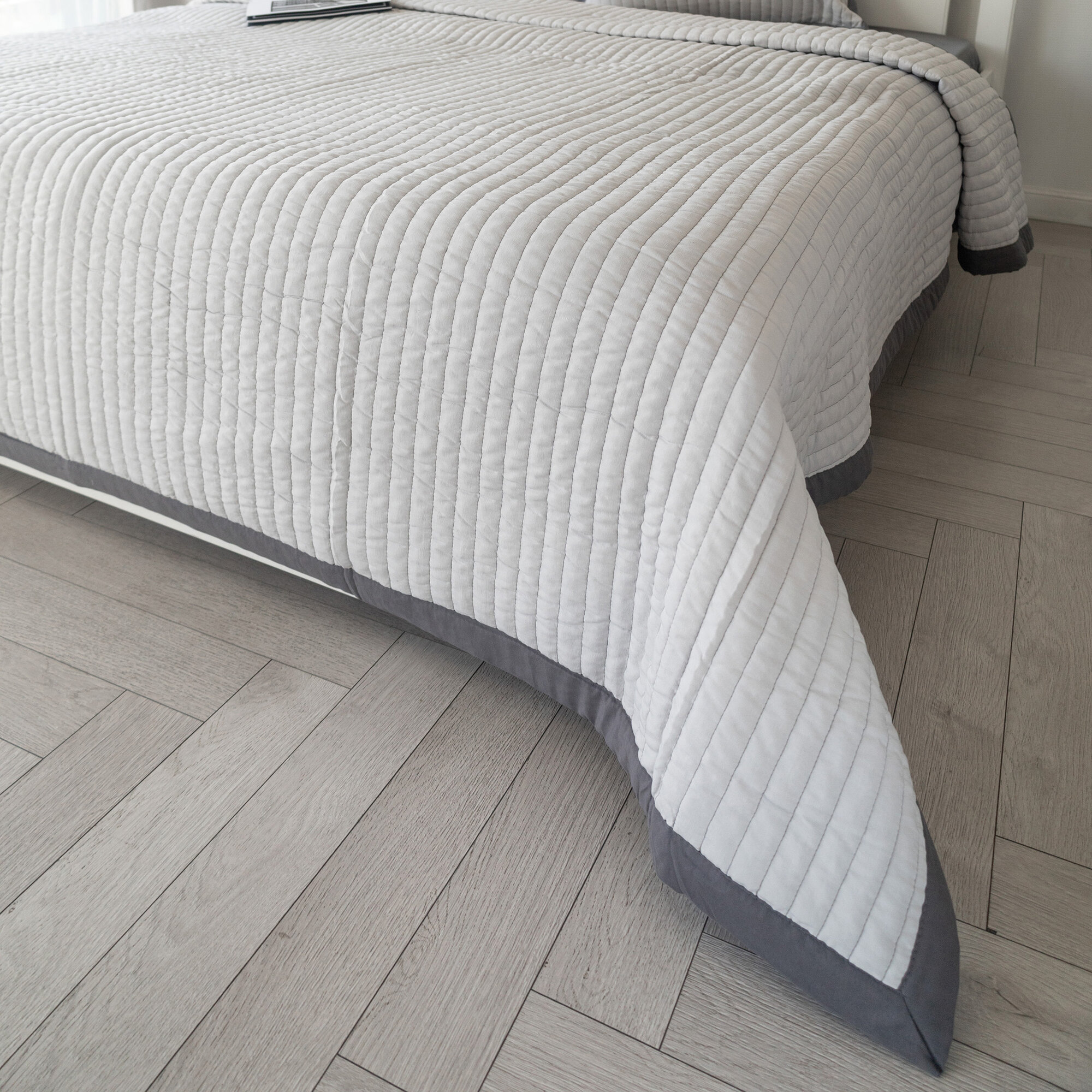 Покрывало DeNASTIA Structure 240x260см, полиэстер, цвет серый — фото 1