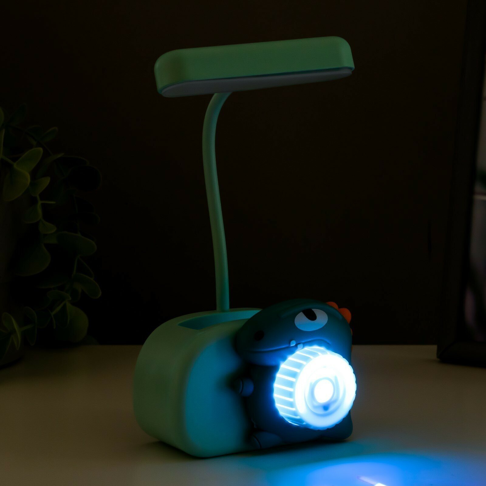 Настольная лампа "Динозаврик" LED 3Вт USB синий 9,5х7,4х22 см - фотография № 8
