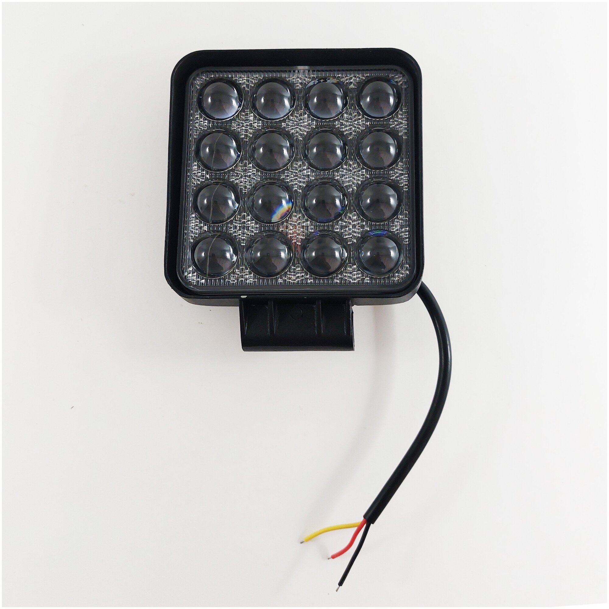 Прожектор для автомобиля (линза с стробоскопом) LED-020
