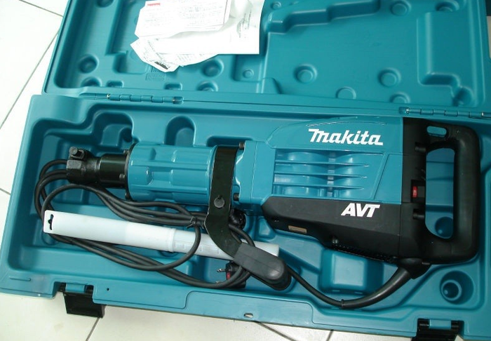 отбойный молоток Makita HM1307C - фото №8
