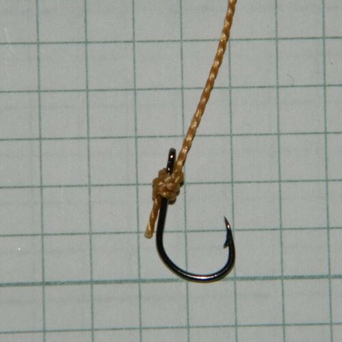 кольцо орлиный коготь размер универсальный Поводок плетёный 14 см с крючком №6 / 7 мм, на карпа
