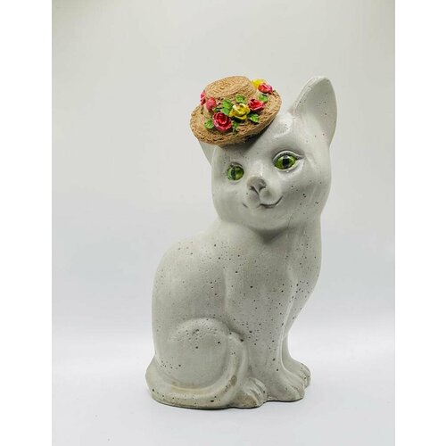 Статуэтка Concrete Style. Кошечка в шляпке.