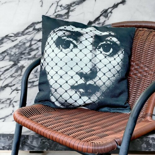 Подушка декоративная Fornasetti