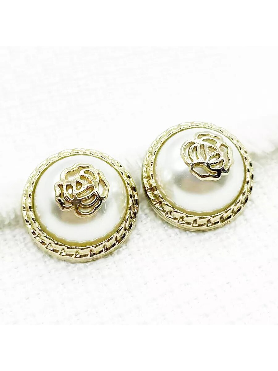 Набор золотистых дизайнерских пуговиц роза — фото 1