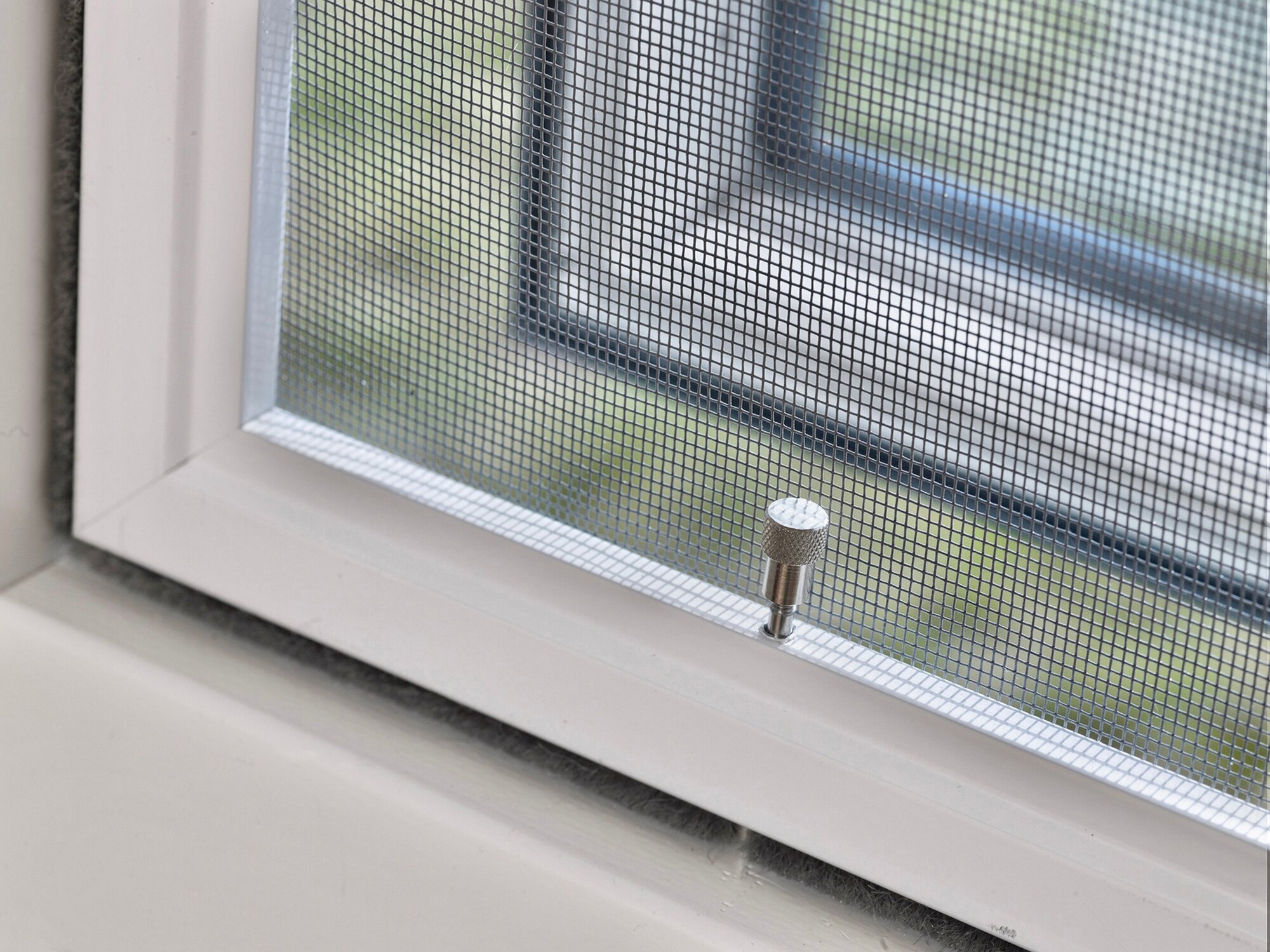 Москитная сетка на пластиковое окно в рулоне 1.6х30 м, серая, антимоскитная, из стекловолокна - фотография № 9