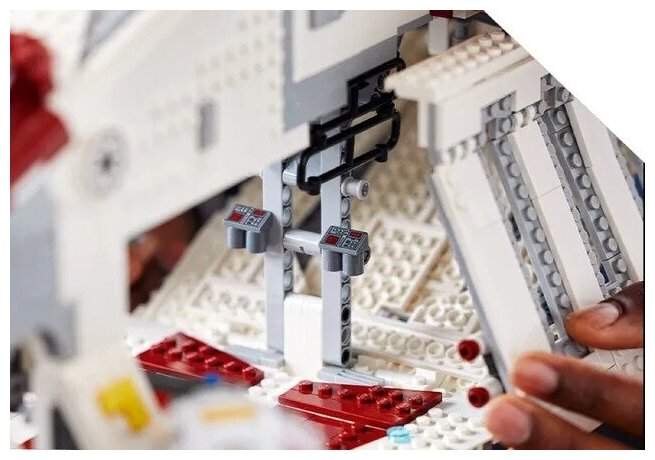 Конструктор LEGO 75309 Star Wars Republic Gunship - фото №17
