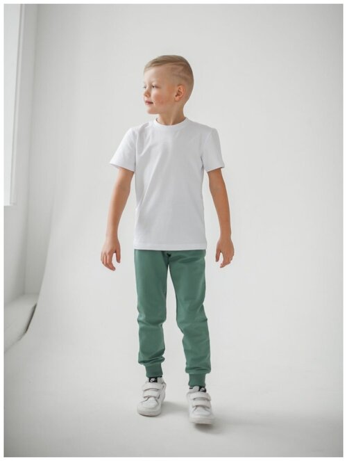 Школьные брюки джоггеры LikeRostik, размер 110, зеленый
