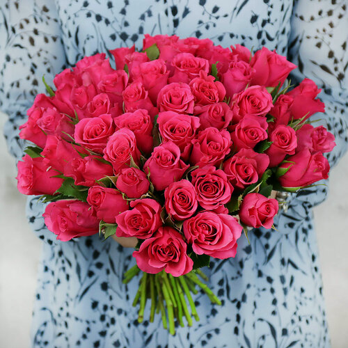 Изображение товара Монобукет Букет Маркет, роза Кения, 51 роза, малиновый, 40см