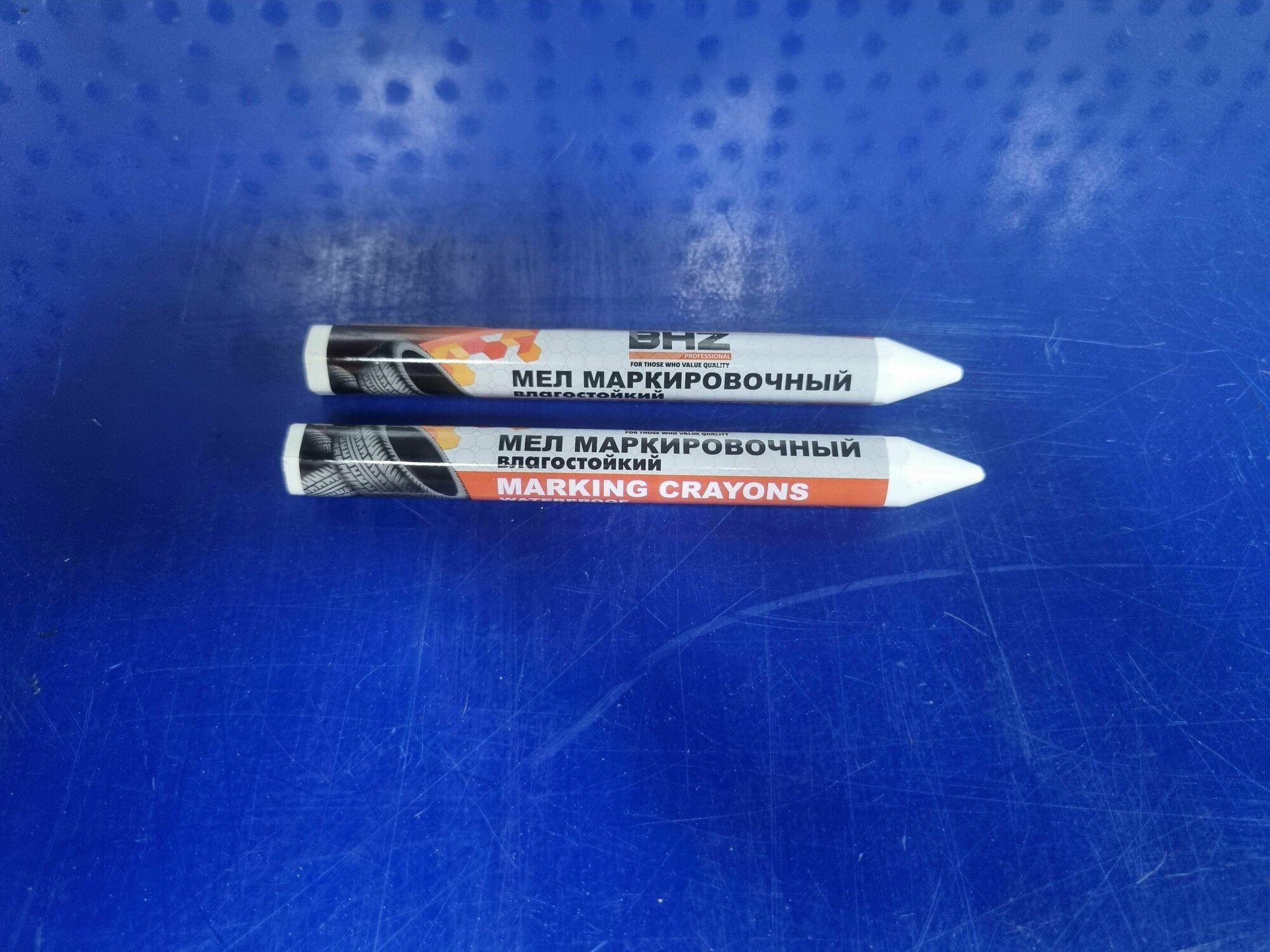 фото Мел влагостойкий для резины белый маркировочный BHZ professional 2 шт
