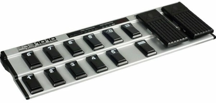 Behringer FCB1010 MIDI контроллер
