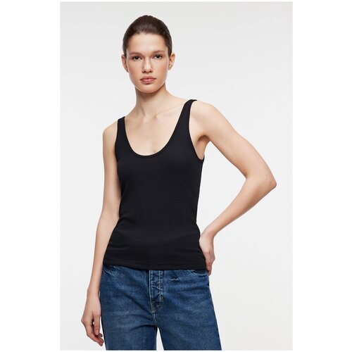 фото Майка-топ облегающая в рубчик на широких бретелях befree 2321215414-50-m черный размер m