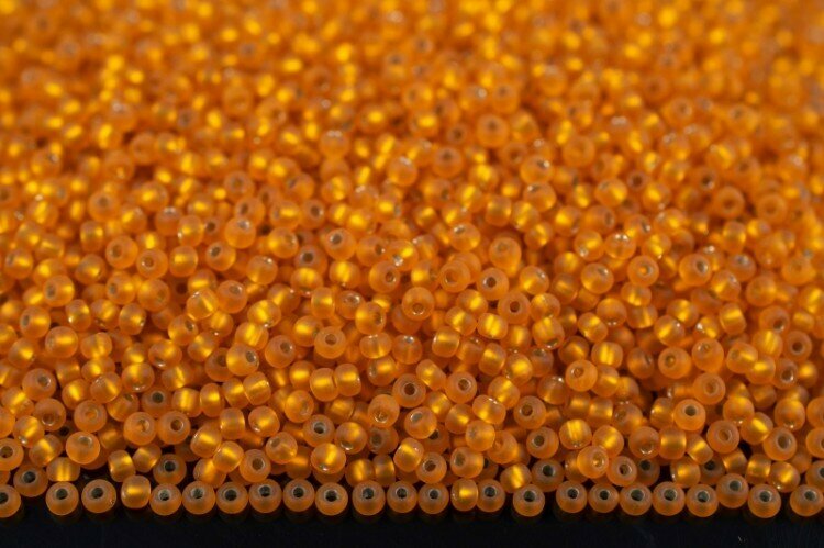 Бисер чешский PRECIOSA круглый 10/0 87060М матовый оранжевый, серебряная линия внутри, 1 сорт, 50г