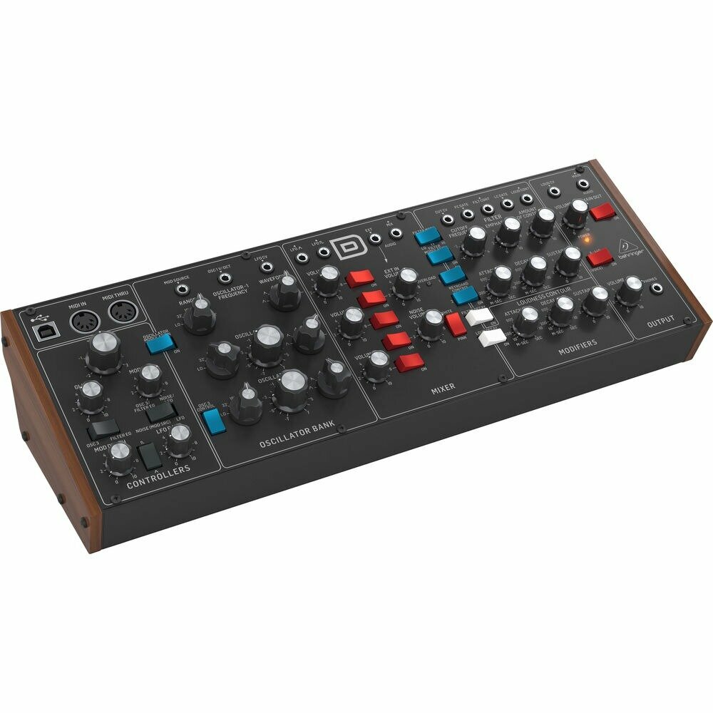 Аналоговый синтезатор Behringer MODEL D