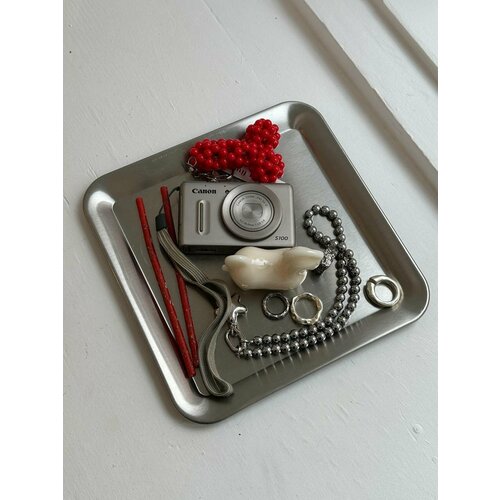 Поднос из нержавеющей стали