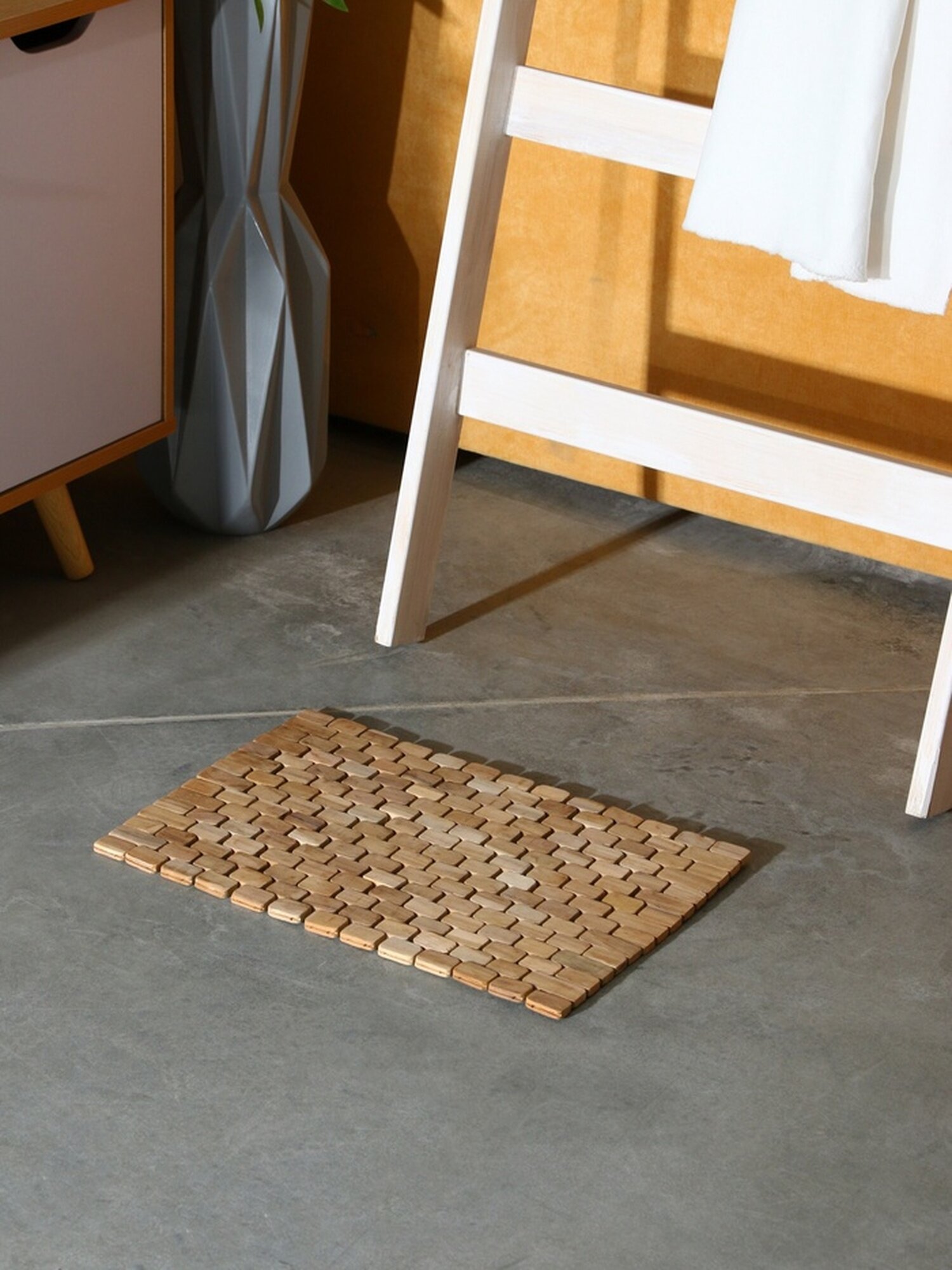 Коврик Сима-ленд из тикового дерева 40 x 30 x 0.7 см бежевый