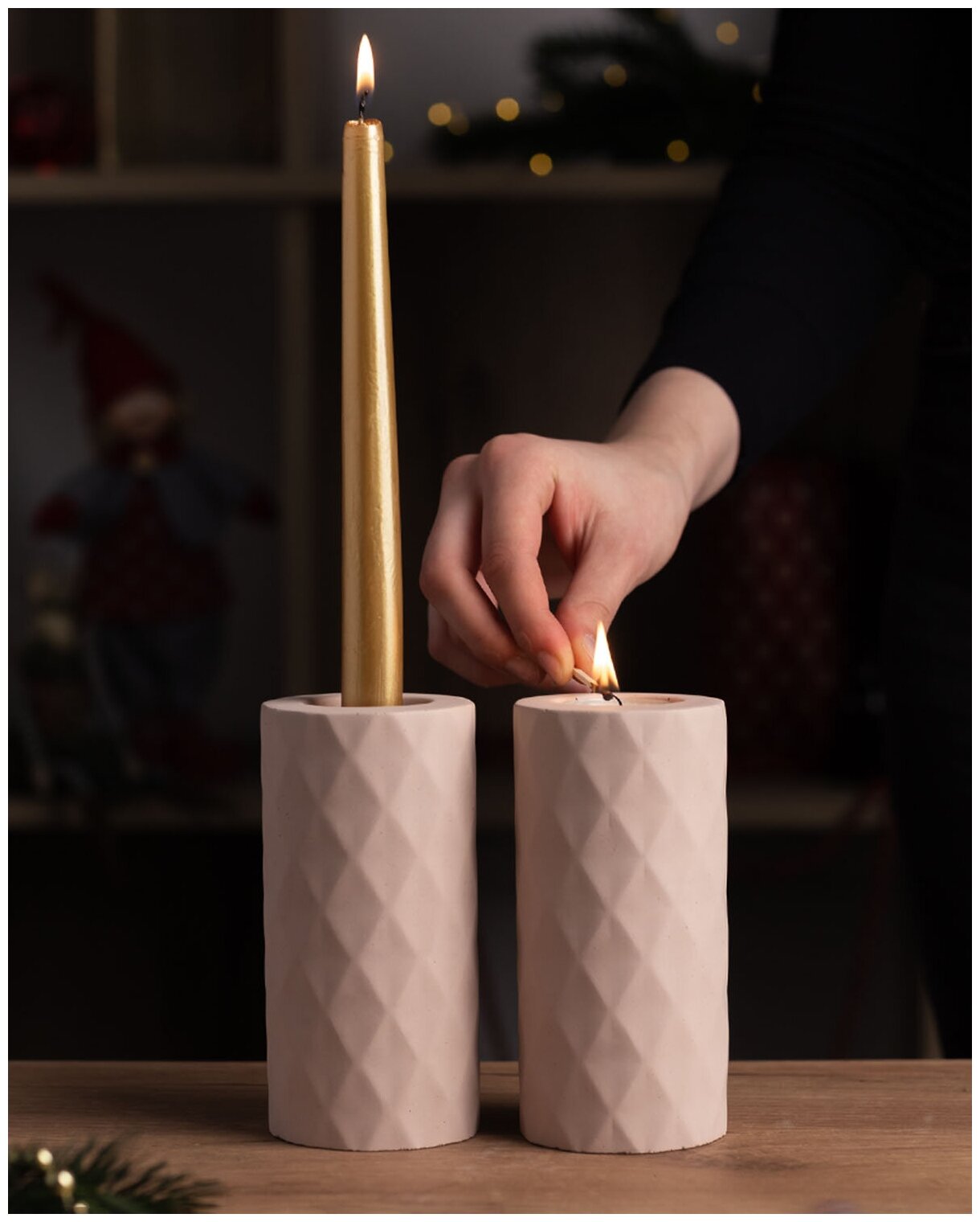 Декоративный подсвечник для чайной свечи Diamond L, 7x15 см, бетон, розовый матовый - фотография № 3