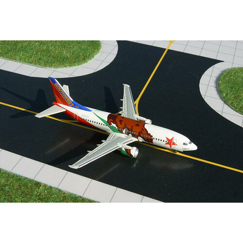 Boeing b 737-3H4 southwest airlines N609SW california one (длина 8,31СМ) indonesia sriwijaya airlines boeing 737 aircraft alloy diecast model 15cm aviation collectible miniature souvenir ornament