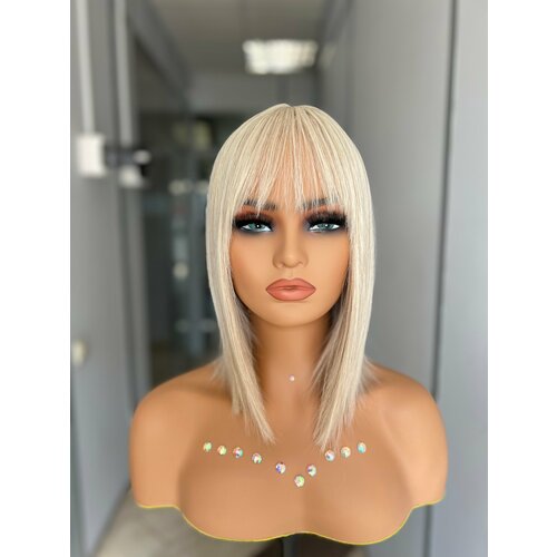 Парик каре с филировкой ONLYSHAIR блондинка с челкой