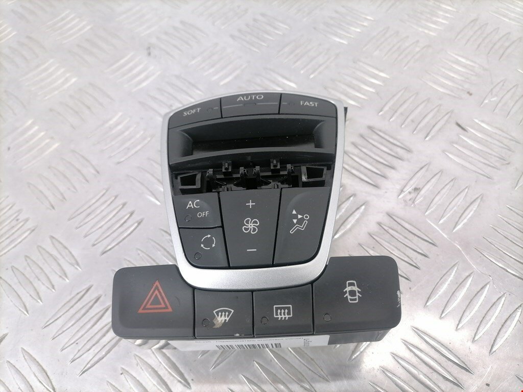 Блок управления печки (климат-контроля) Renault Laguna 3 275100002R арт. 1768151
