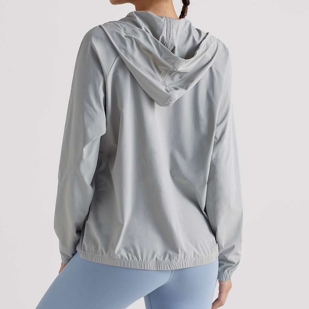 Куртка спортивная  размер L серый