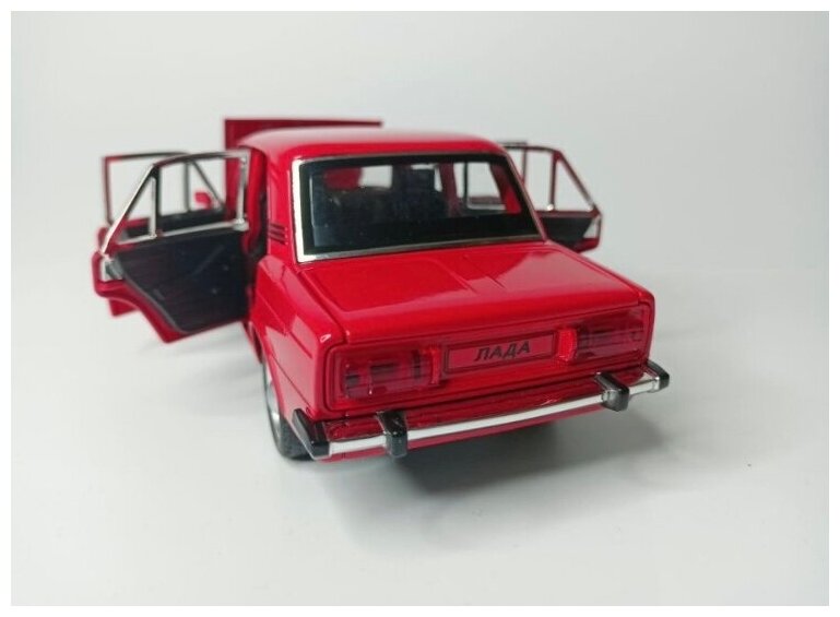 Коллекционная машинка игрушка металлическая Жигули ВАЗ 2106 для мальчиков масштабная модель 1:24 красная