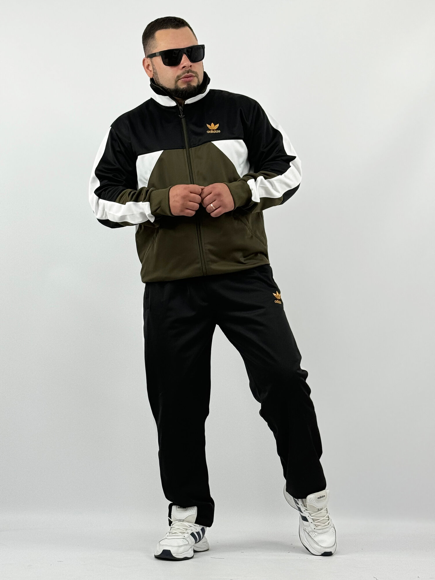 Спортивный костюм Adidas 90s...