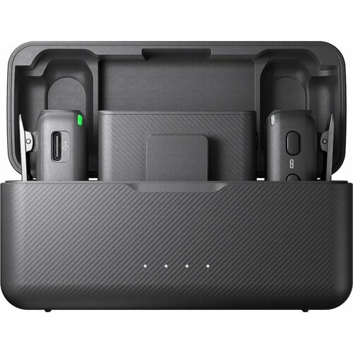 Беспроводной микрофон DJI MIC 2 2 TX 1 RX Charging Case черный 52499₽