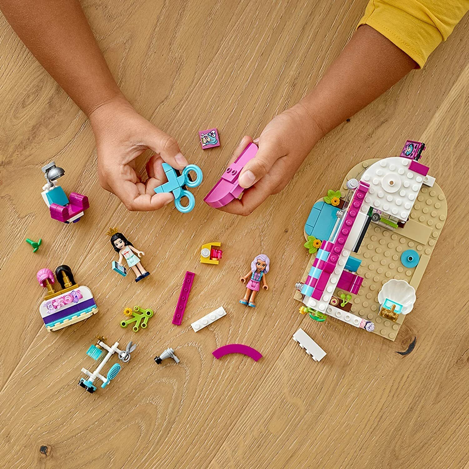 Friends heartlake city hair salon lego 41391 sale