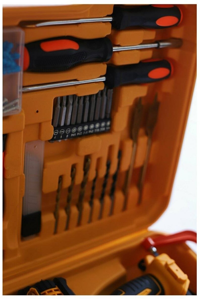 Дрель-шуруповерт MAGNET аккумуляторный с набором инструментов - фотография № 5
