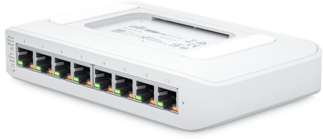 Коммутатор управляемый Ubiquiti UniFi Low-cost Desktop 8 Port Gigabit Switch with POE - фото №5
