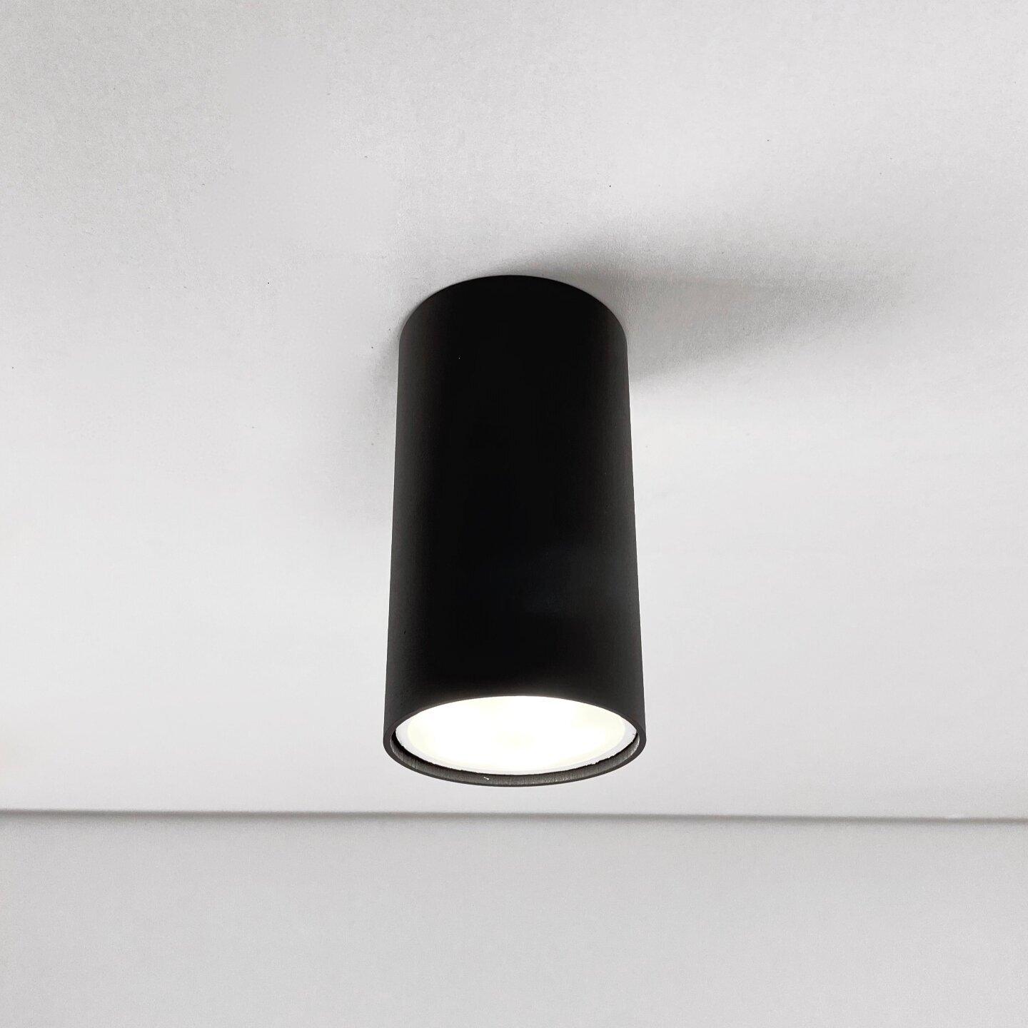 Точечный потолочный светильник Sapfire, 50 Вт, цвет: черный