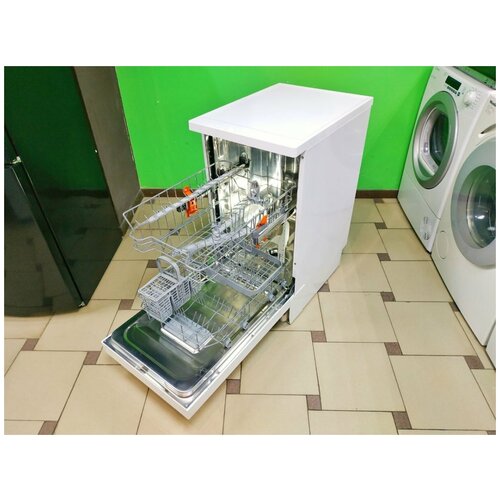 Посудомоечная машина Ariston HSFE 1B0 C 3118500₽