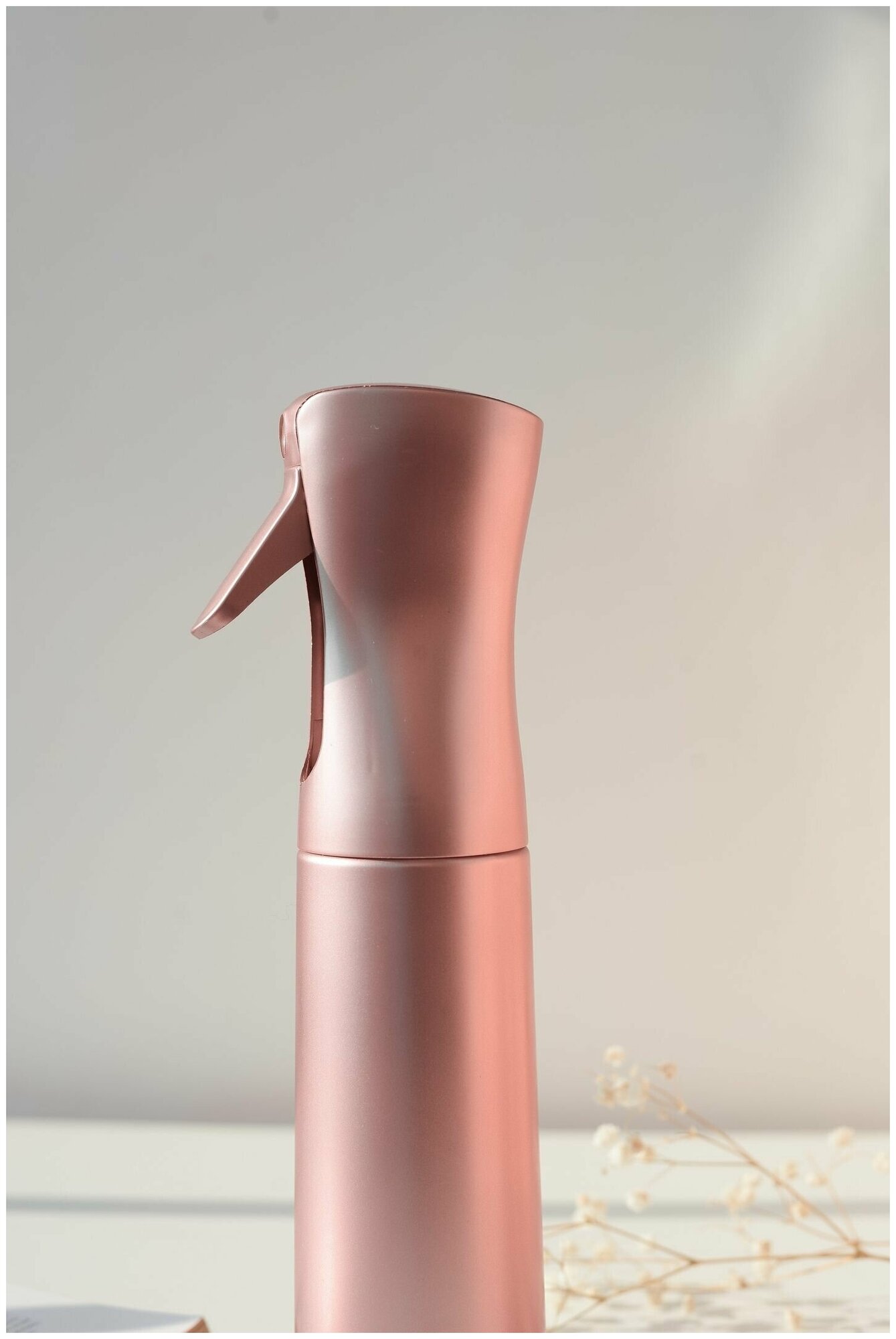 Распылитель, пульверизатор для воды, цвет матово-розовый 300 мл - фотография № 3