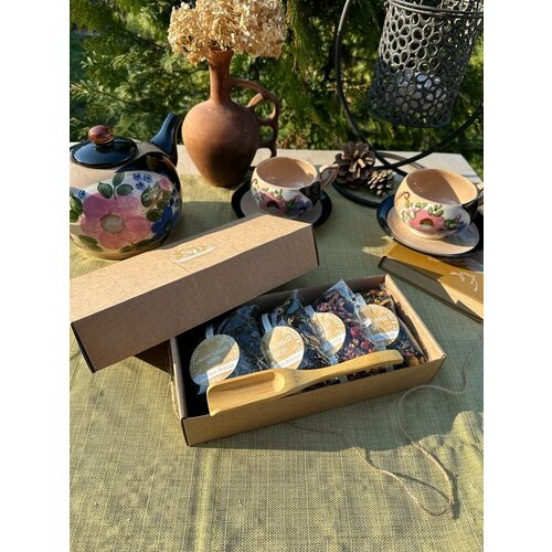 подарочный набор чая чайная корзина Чайная коллекция, для ценителей чая, Манговый рай, Милый фрукт, Молочный улун, Таёжный сбор