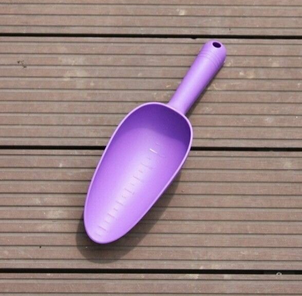 Совок посадочный пластиковый с мерными делениями, фиолетовый - фотография № 10