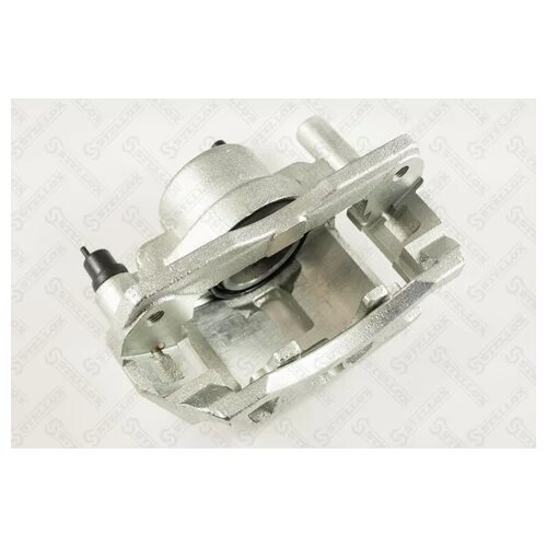 Суппорт тормозной передний правый MAZDA 323/626/MX-6/PREMACY/XEDOS 6 1.6-2.5/2.0D 97-04 STELLOX 0590336SX