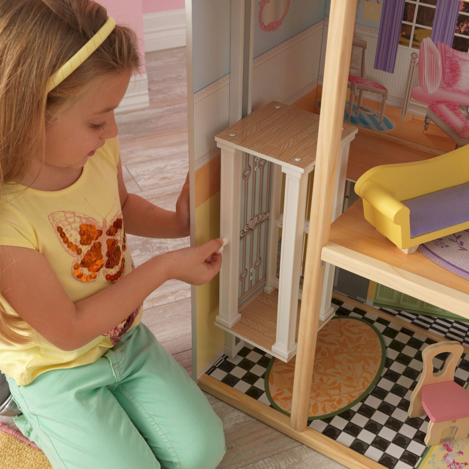 Трехэтажный дом из дерева для Barbie (Барби) KidKraft Кайли (Kaylee, 65251) с мебелью 10 предметов - фото №20