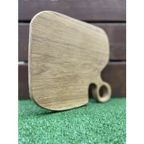 Доска разделочная дубовая с ручкой (Сердечко) 290*230