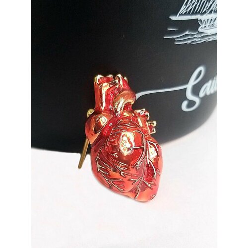 Брошь Blucome, золотой