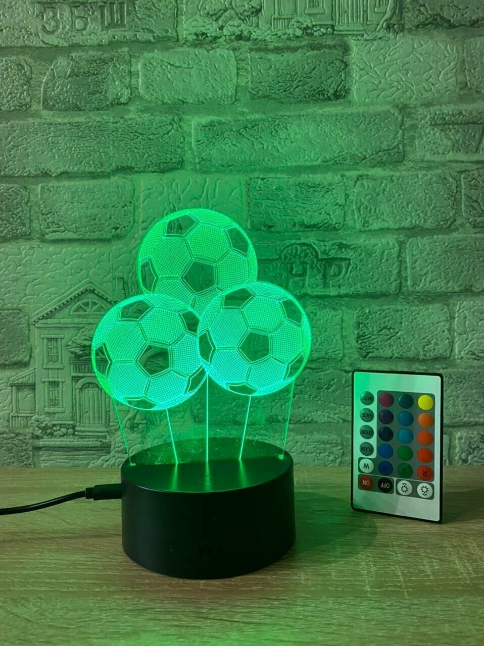 фото 3D Светильник 3 футбольных мяча . С пультом