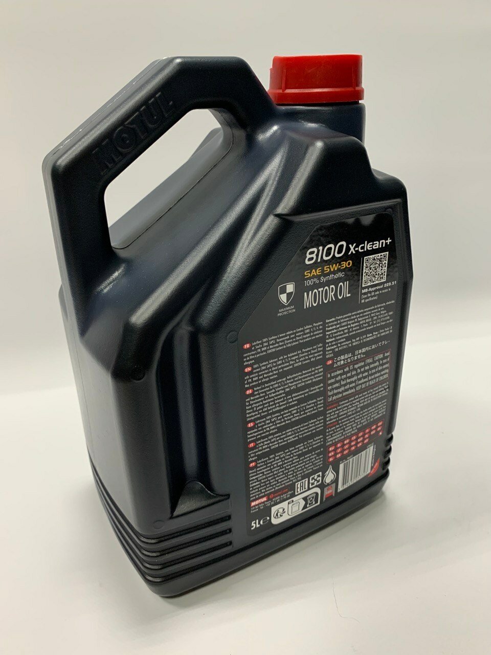 Масло моторное Motul 8100 X-clean+ 5W-30 (5л) (арт. 102269) MOTUL-8100X+-5W30-5L