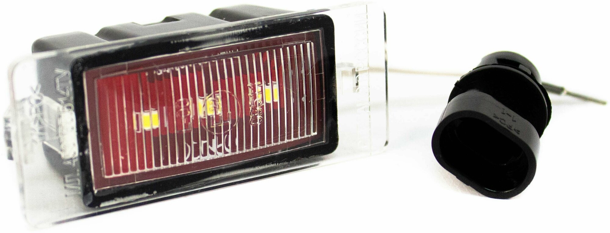 Светодиодный фонарь освещения номерного знака на Лада Гранта Калина 1-2 Веста Приора универсал (1шт)