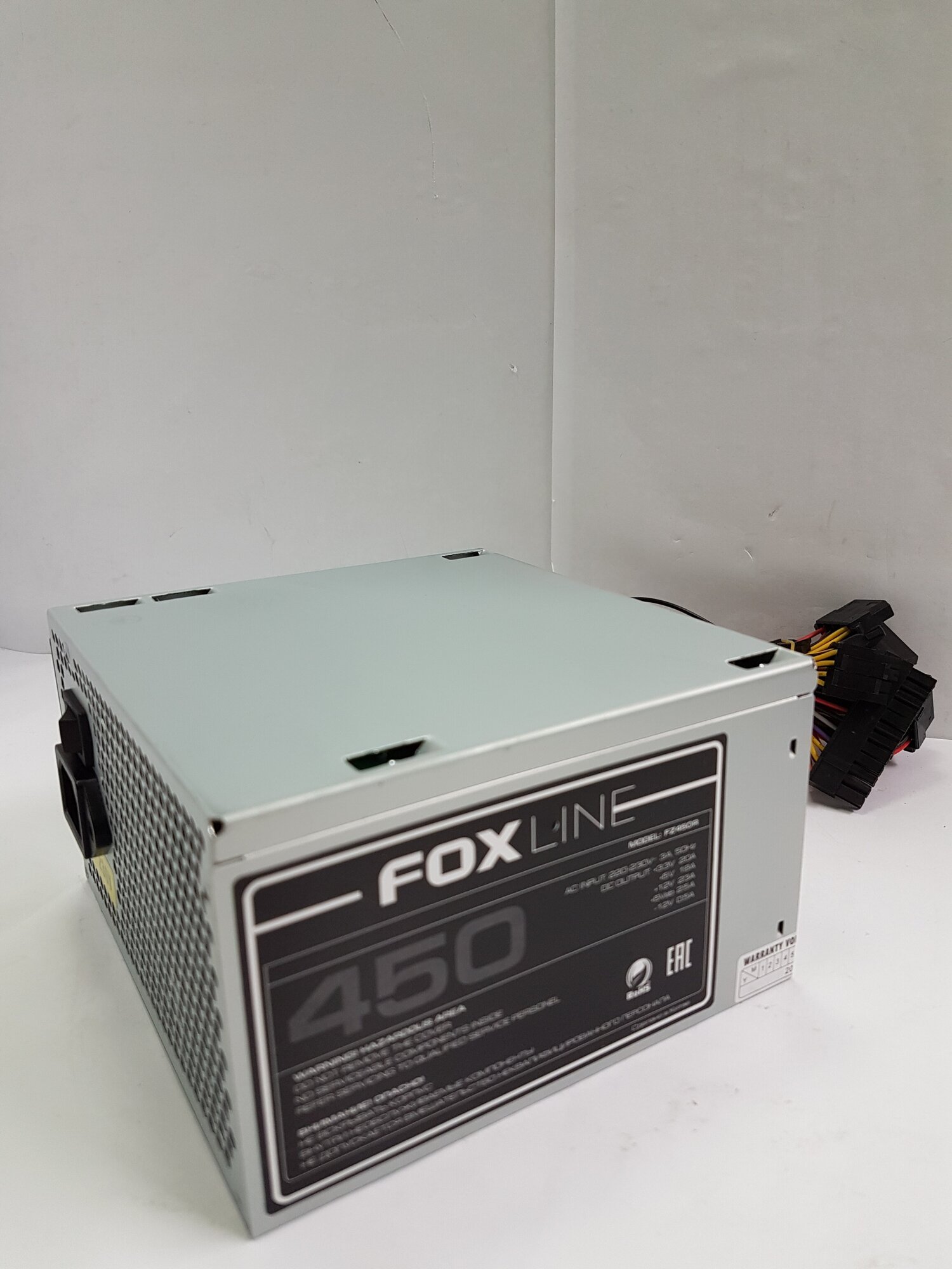 Блок питания Foxline FZ450R 450W ATX (24+4пин)