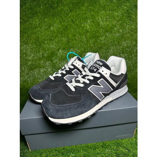 New Balance 574 (8.5US)