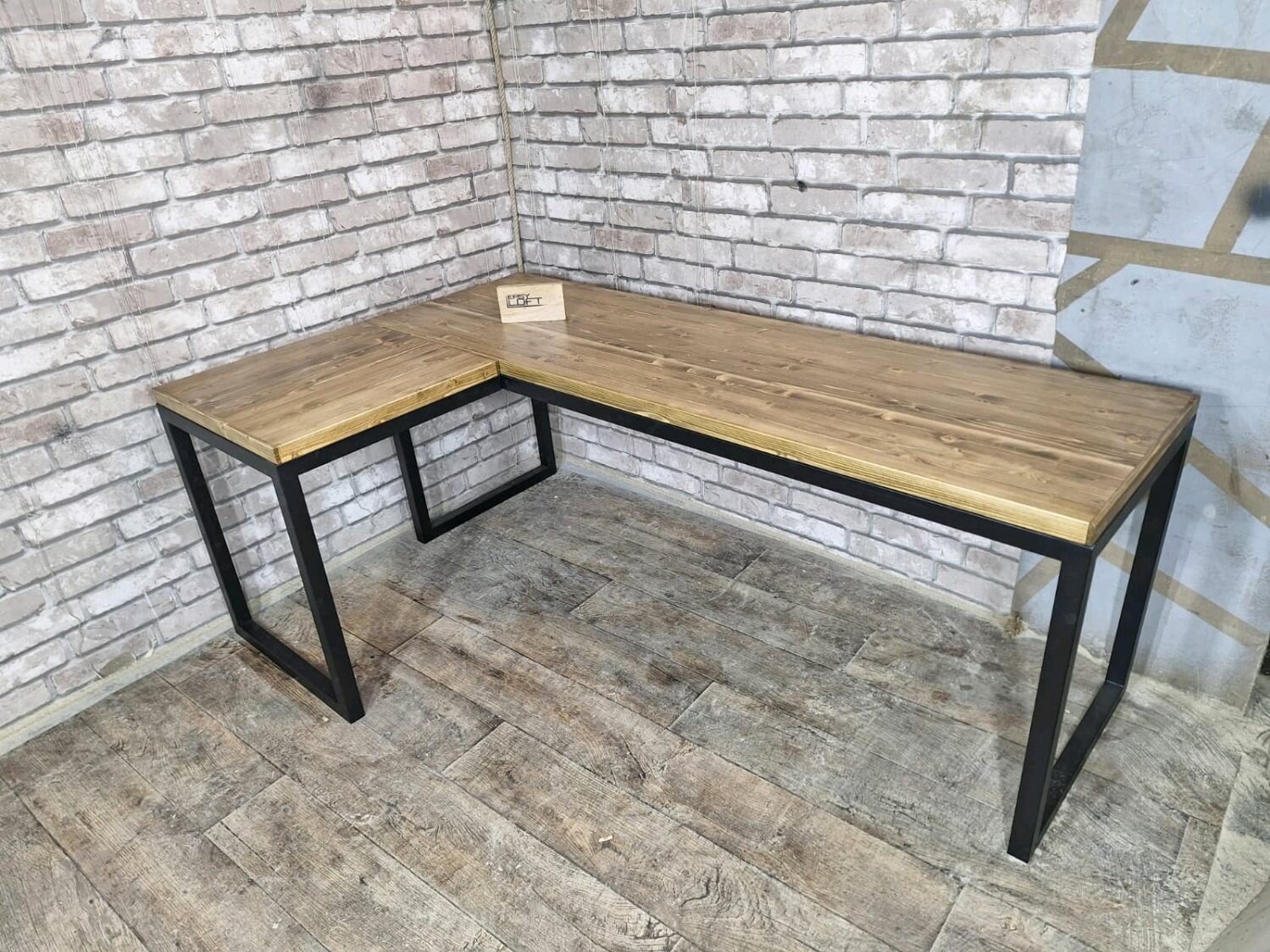 Стол EasyLOFT письменный в...