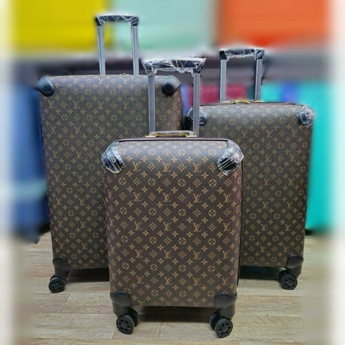 Чемодан , коричневый