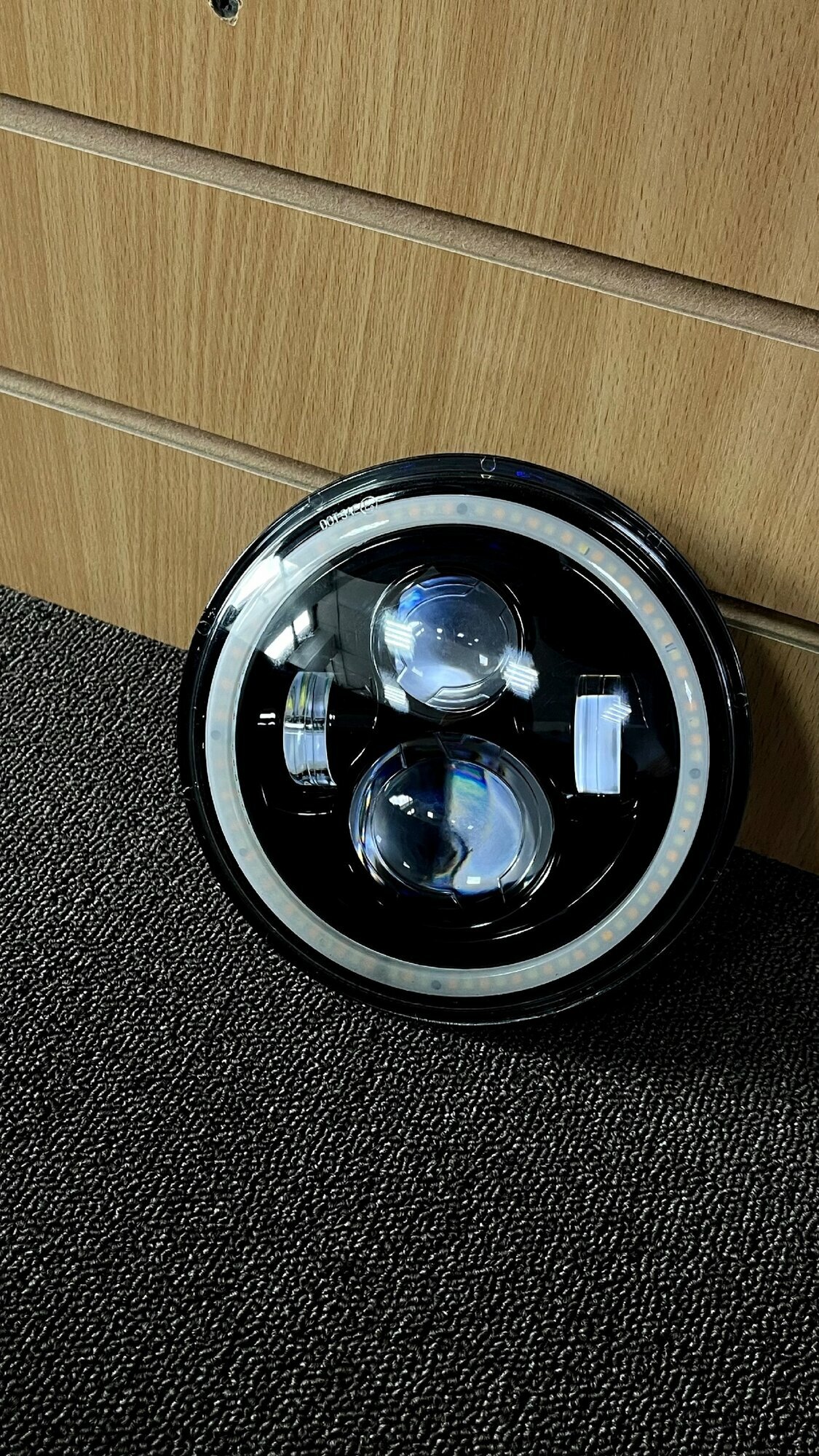 Фара светодиодная в стиле гелик на Нива, УАЗ, ГАЗ, ВАЗ 2101, 80W, 1 шт