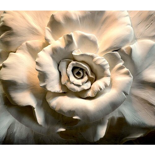 Моющиеся виниловые фотообои GrandPiK Барельеф роза. Гипс, 300х260 см
