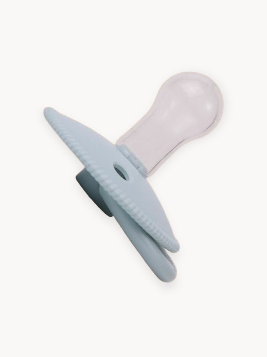 Соска-пустышка для новорожденных 0-18 мес, вишня, силиконовая